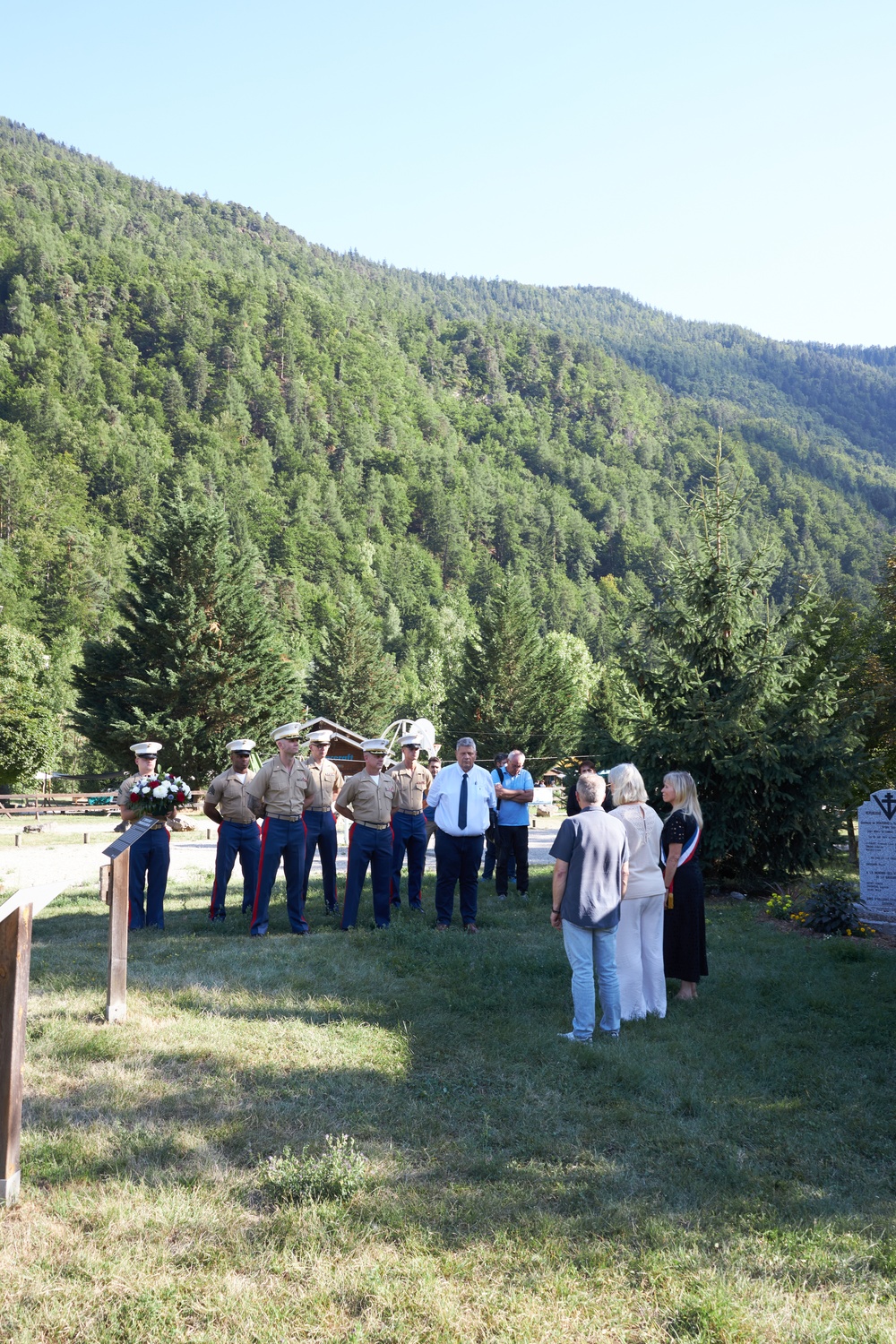 Marines, French dignitaries commemorate the 81st anniversary of Union II