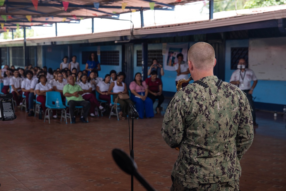 USFF Band Performs in Costa Rica