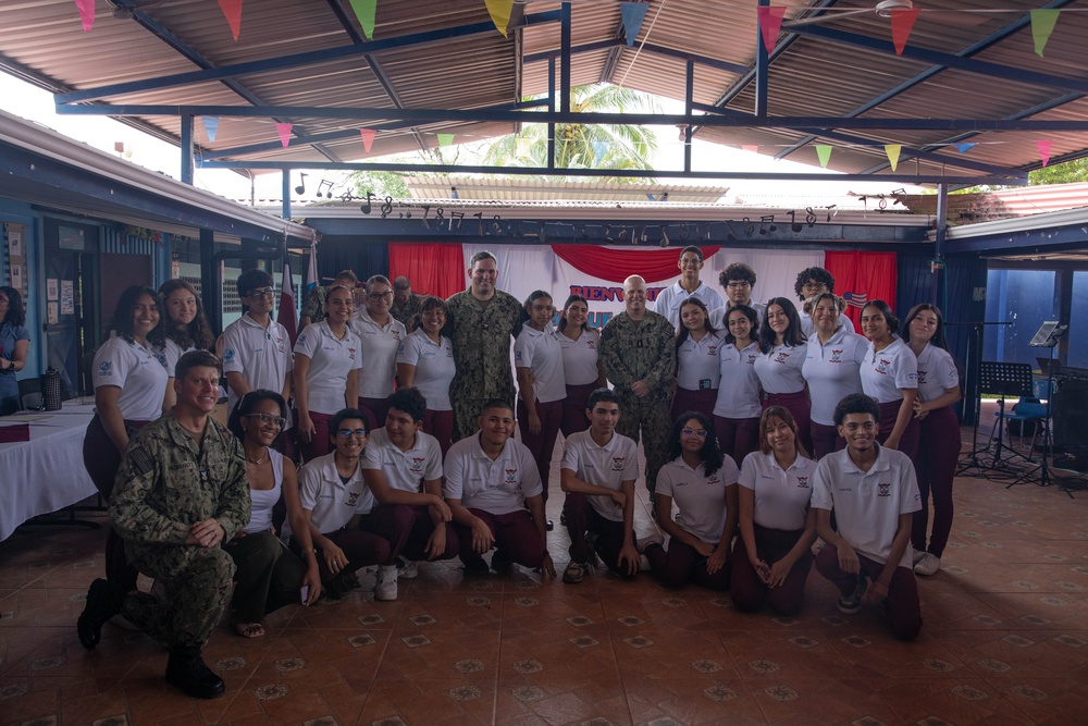 USFF Band Performs in Costa Rica