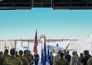 926th Wing Welcomes New Commander