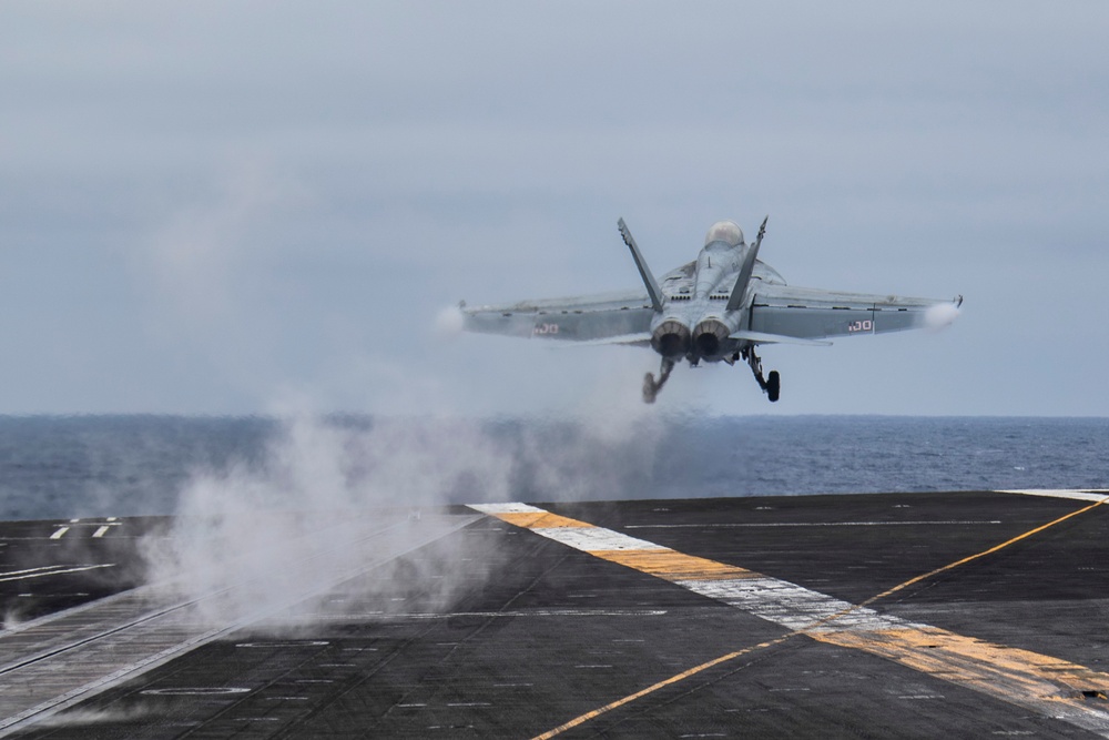 Abraham Lincoln conducts flight operations