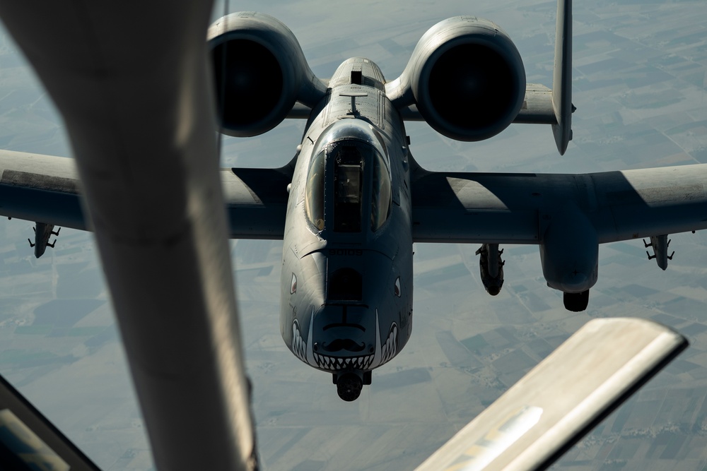 Air Force Thunderbolt II's refuel over USCENTCOM AOR