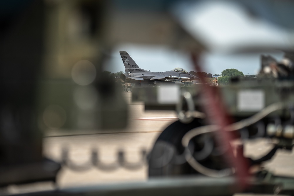 114th Fighter Wing performs Integrated Combat Turns