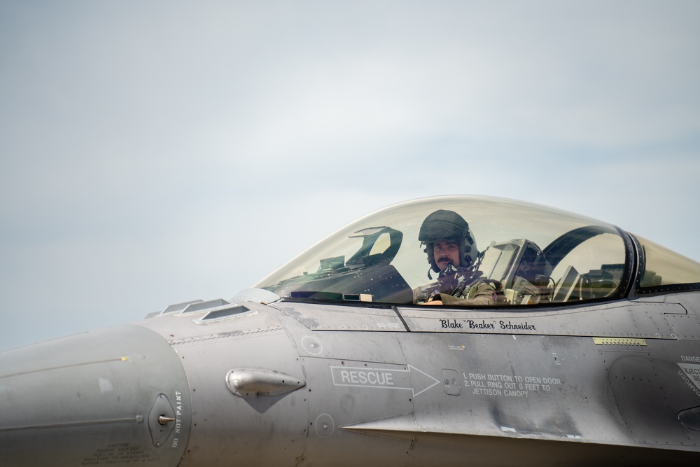 114th Fighter Wing performs Integrated Combat Turns