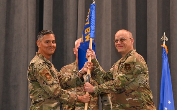 From Toolbox to Command: 307th Maintenance Group gains new commander