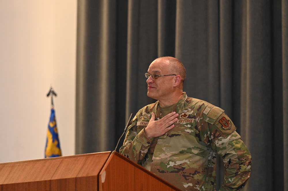 From Toolbox to Command: 307th Maintenance Group gains new commander