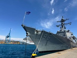 USS Bainbridge (DDG 96) Arrives in Civitavecchia, Italy