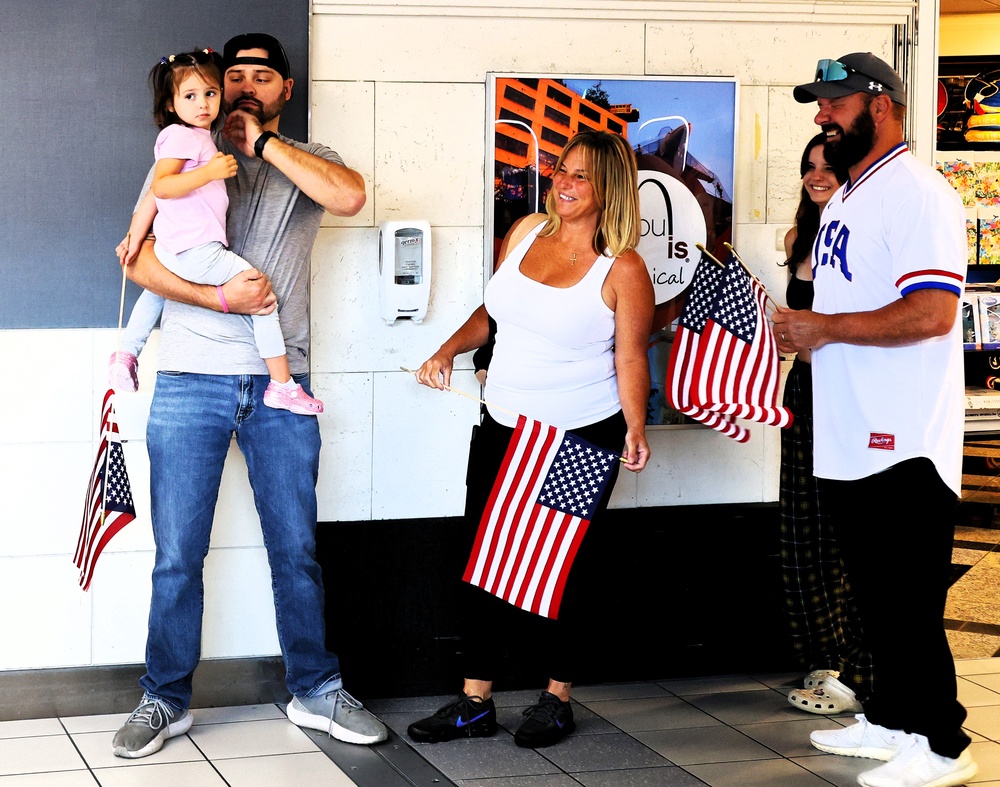 SULLIVAN, IL.-BASED LOGISTICS UNIT RETURNS AFTER DEPLOYMENT TO AFRICA AND EUROPE