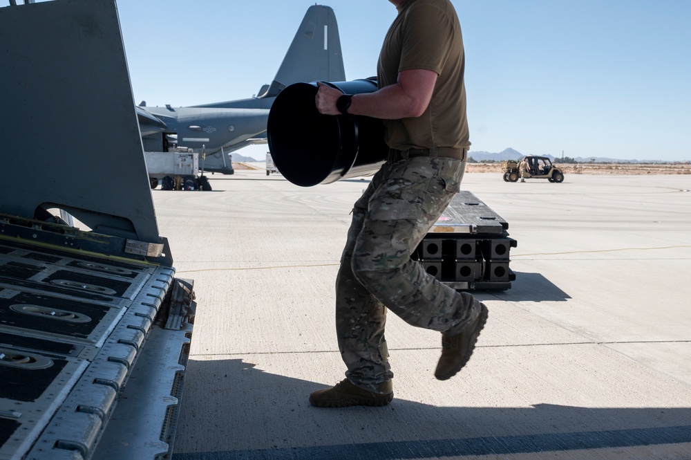 EW 25.2: Air Commandos respond to CBRN evacuation