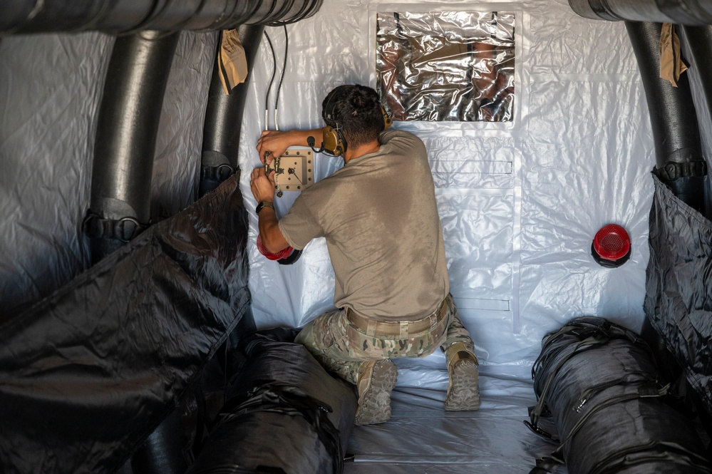 EW 25.2: Air Commandos respond to CBRN evacuation