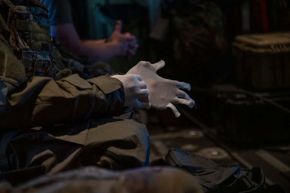 EW 25.2: Air Commandos respond to CBRN evacuation