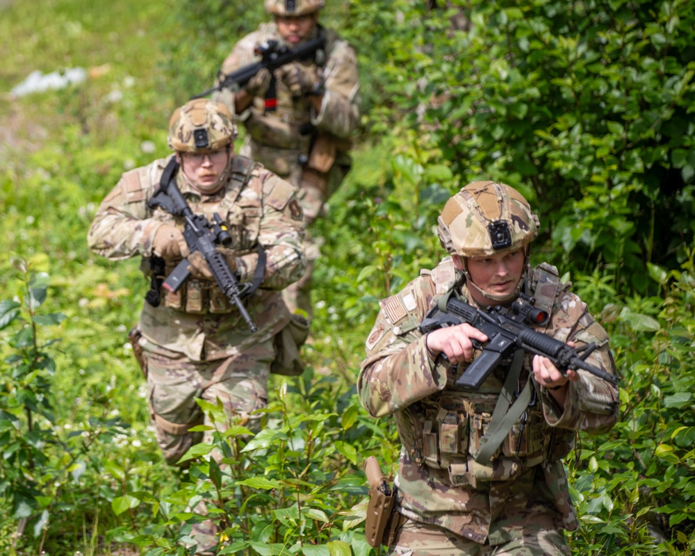 155th SFS conducts DFT in Alaska