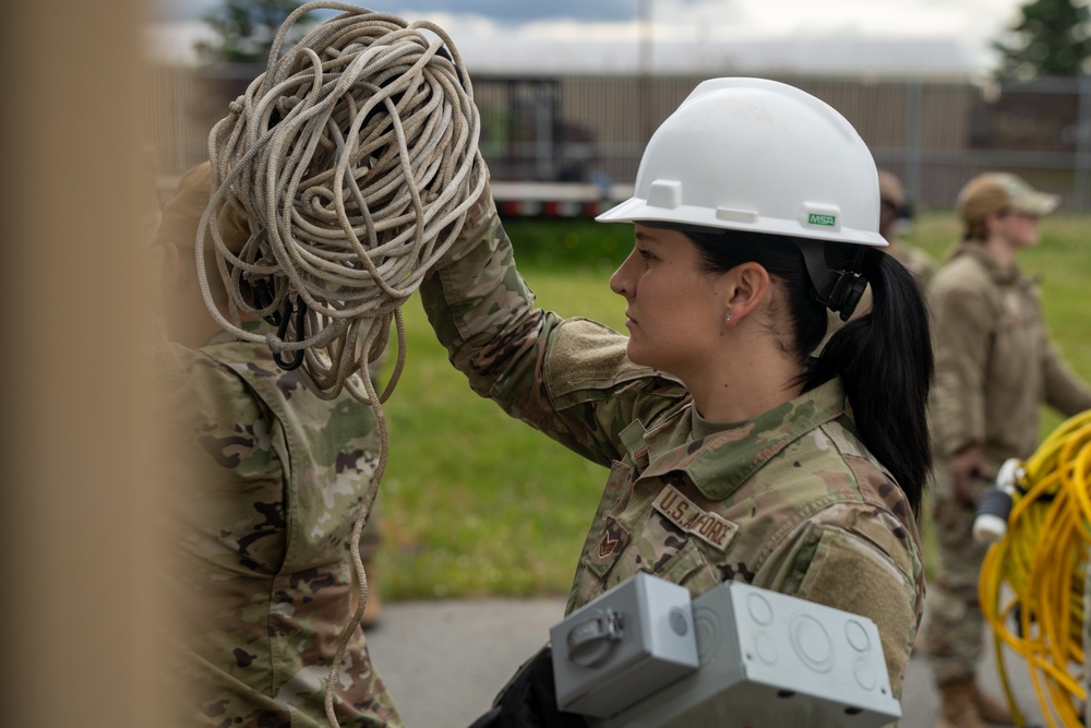 155th FSS conducts HSRT in Alaska