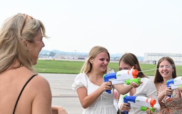 Lt. Col. Randal Douglas completes final flight