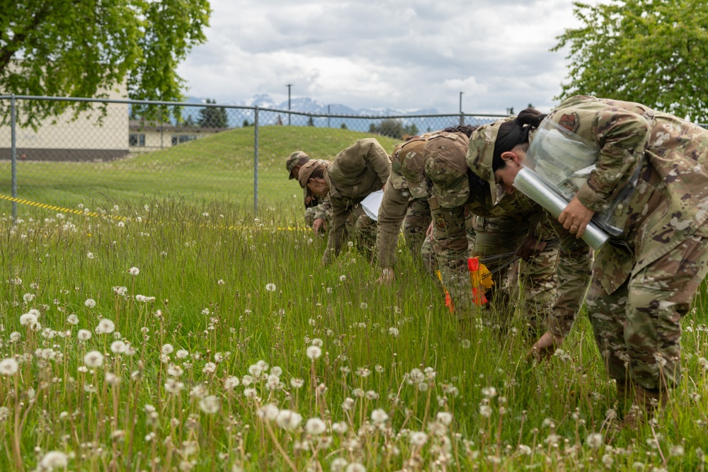 155th FSS conducts HSRT in Alaska