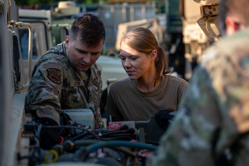 32nd APS conducts joint training with 316th ESC