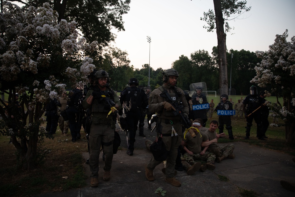 Joint Task Force Conducts Civil Disturbance Training