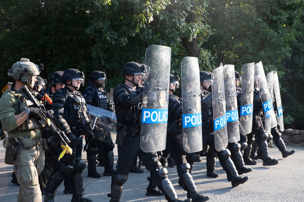 Joint Task Force Conducts Civil Disturbance Training