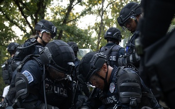Joint Task Force Conducts Civil Disturbance Training