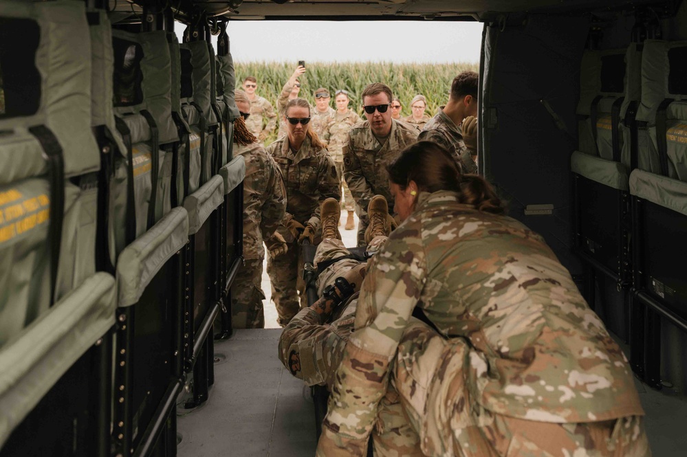 The Missouri National Guard teams up for medical evacuation training