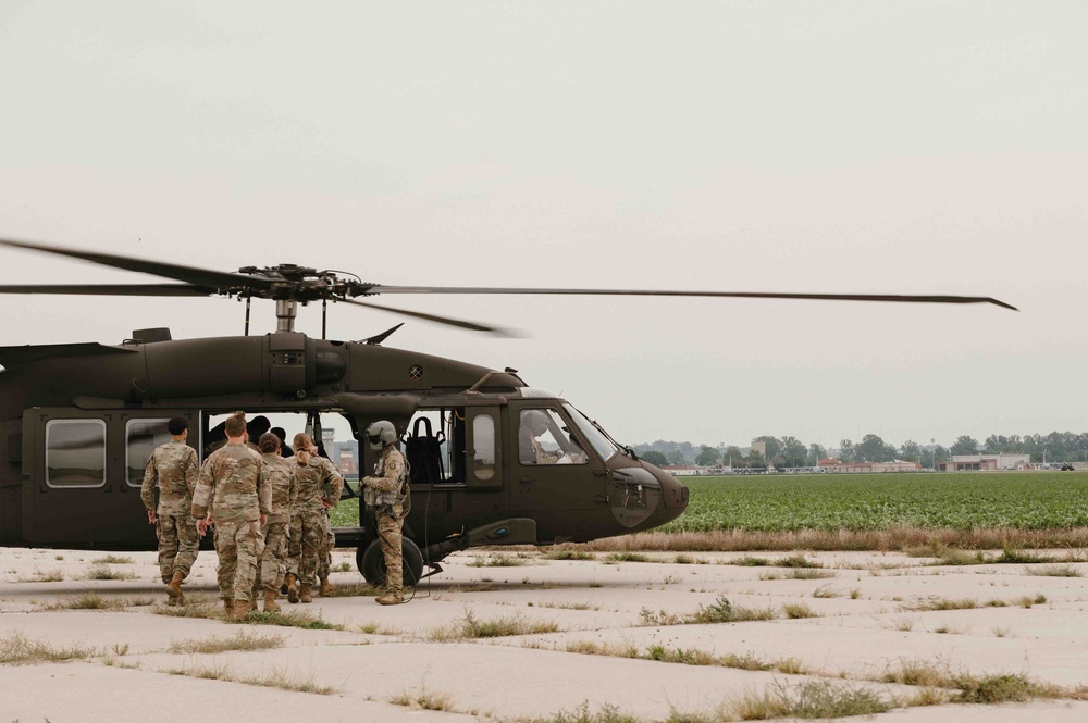 The Missouri National Guard teams up for medical evacuation training