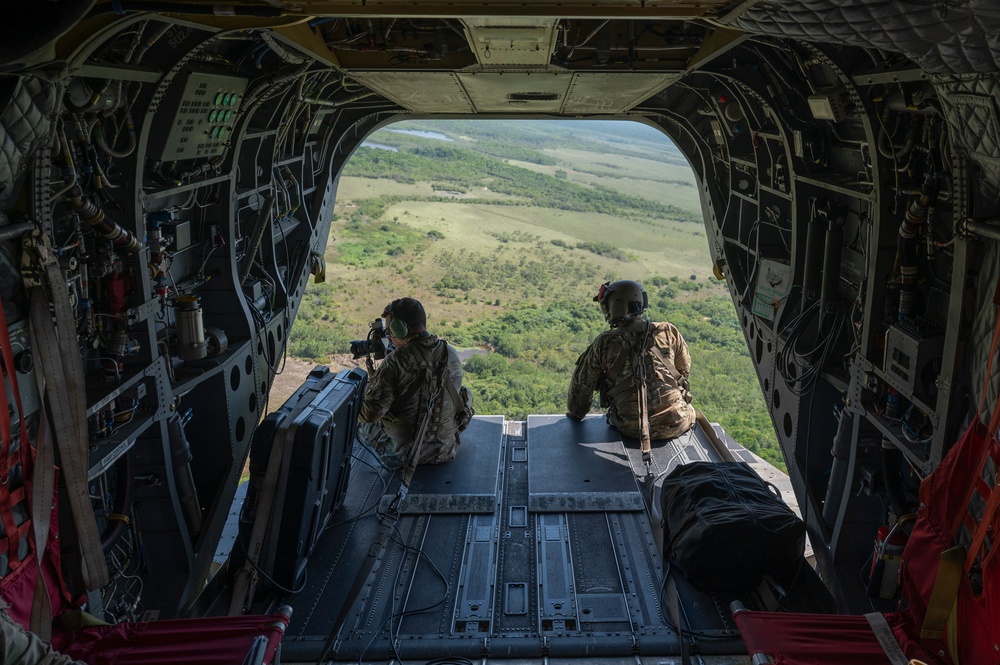 JTF-Bravo conducts ARRK flight for counter-narcotics scenario