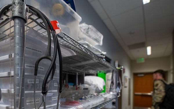 WSU Nursing Program lends helping hands to train 141st ANG troops