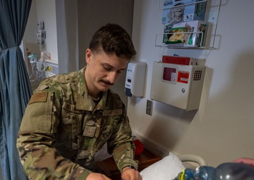WSU Nursing Program lends helping hands to train 141st ANG troops