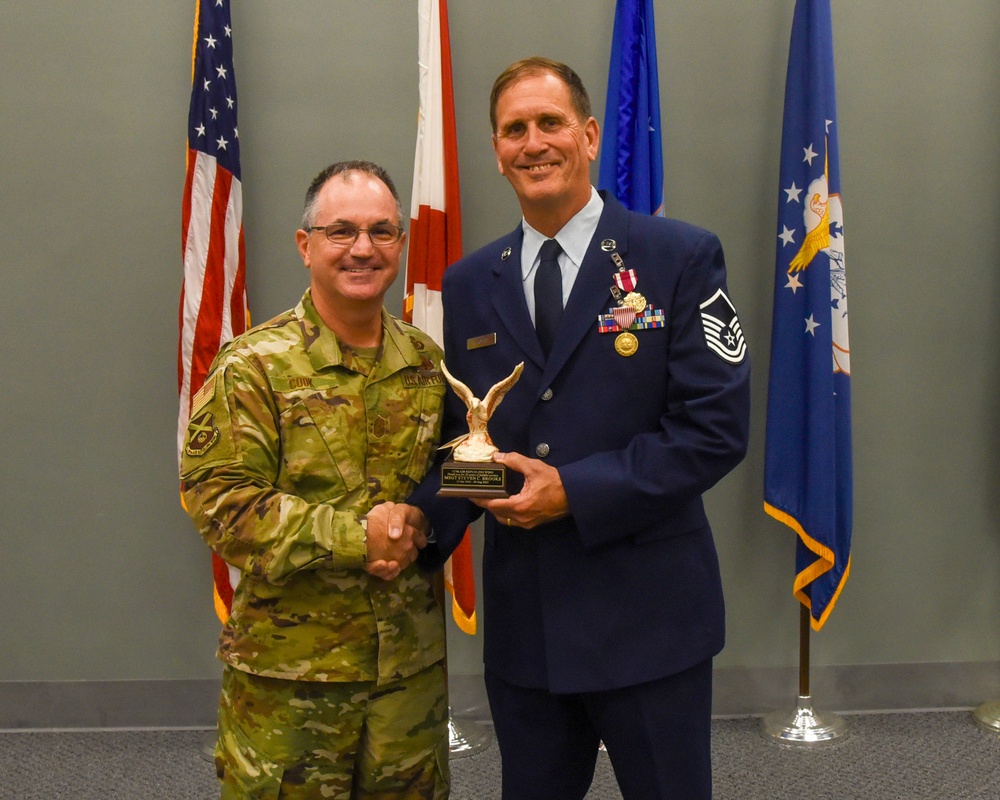 MSGT Brooks retires from the US Air Force