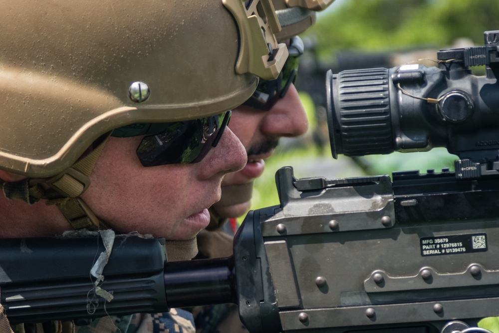 U.S. Marines Conduct a M240B Machine Gun Live-Fire Range