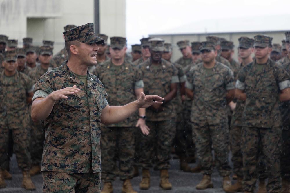 MASS-2 leadership talks to Marines, addresses resiliency, grit, determination