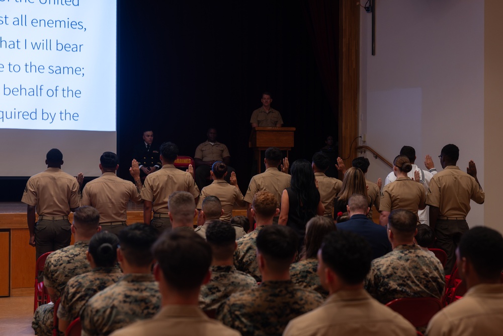 Camp Foster hosts naturalization ceremony for new U.S. Citizens
