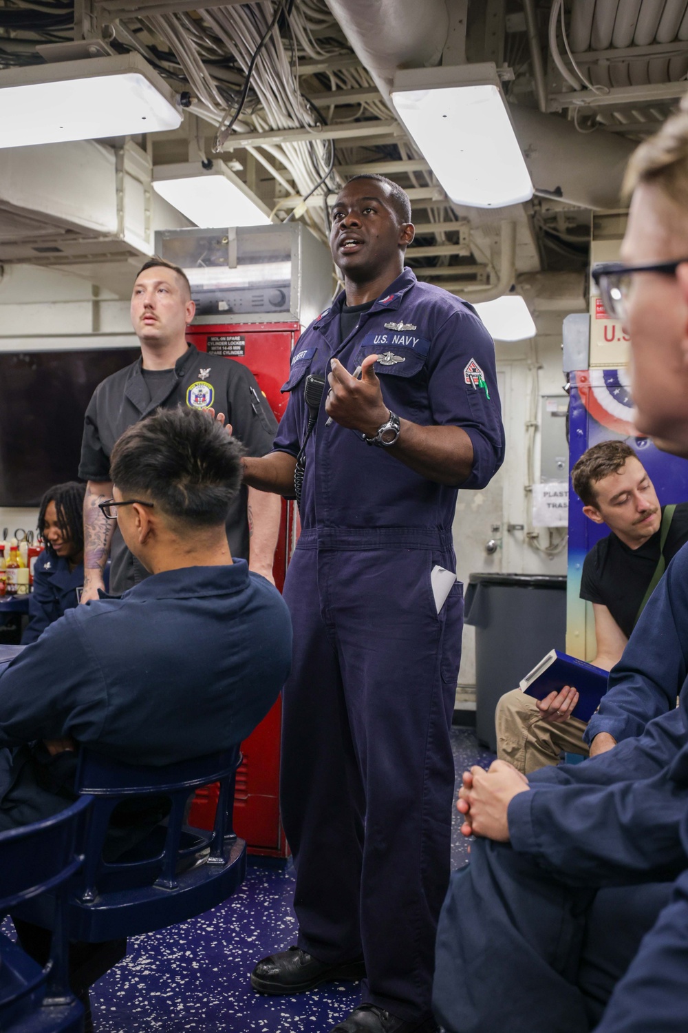 USS Truxtun Conducts MTT Drill