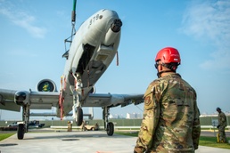 A-10 Thunderbolt II Traffic Circle Installation