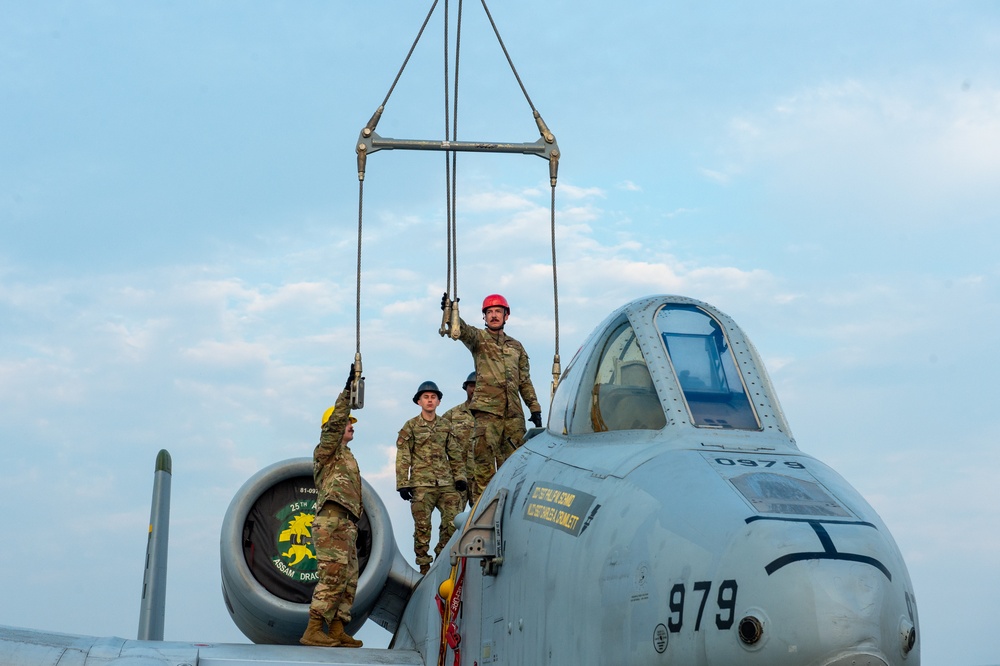 A-10 Thunderbolt II Traffic Circle Installation