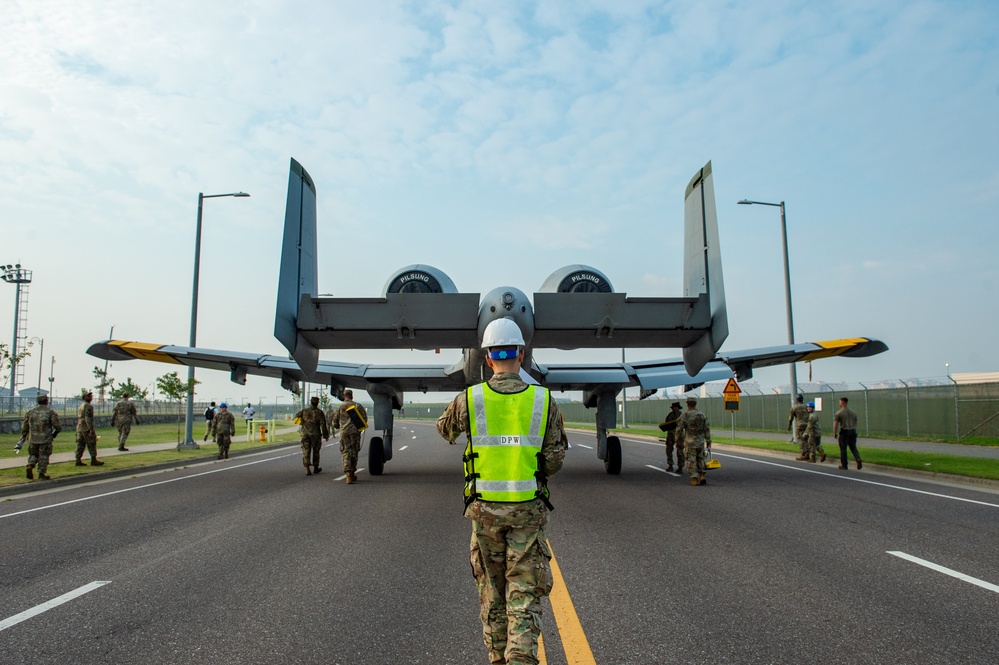 A-10 Thunderbolt II Traffic Circle Installation