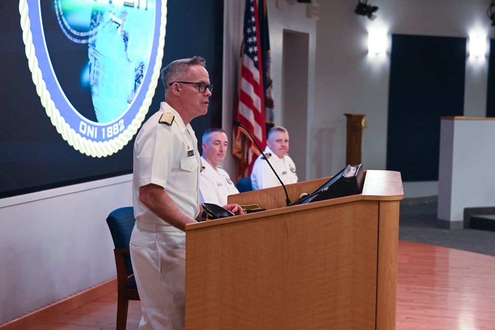 ONI Hosts Hopper GCC Change of Command