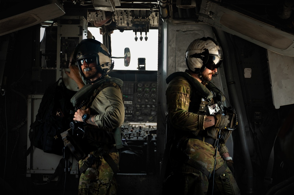 Helicopter Mine Countermeasures Squadron 15 Conducts Flight Operations