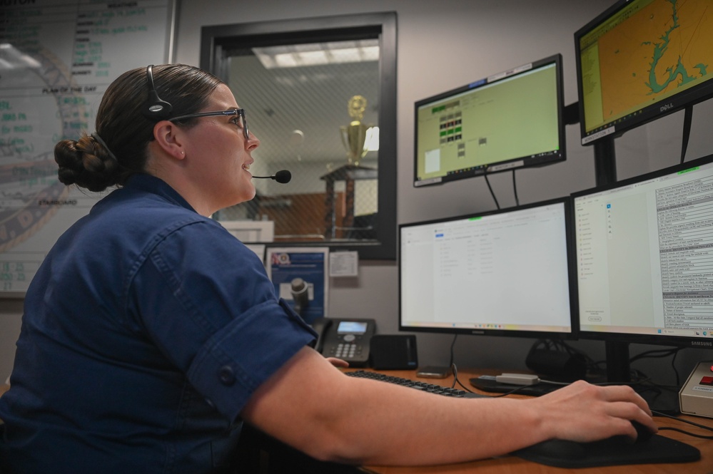 Coast Guard leads coordinated waterway security operations in DC