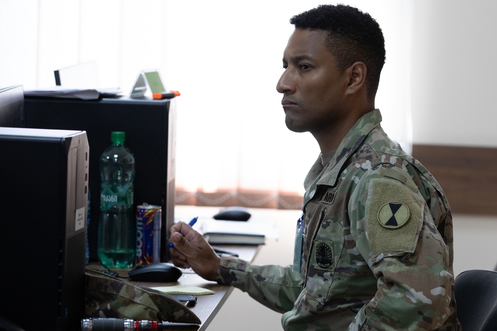 Division G3 NCO Oversees Common Operational Picture for Agile Spirit 25
