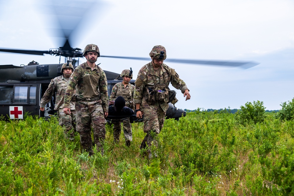 Aviators demonstrate warfighting capabilities at Devil Avalanche
