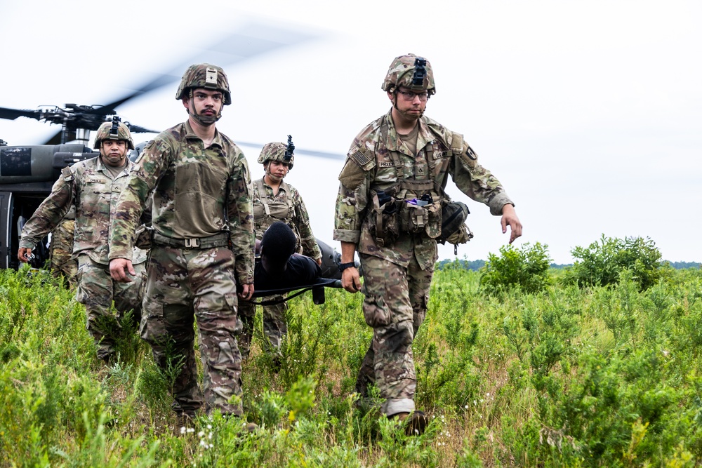 Aviators demonstrate warfighting capabilities at Devil Avalanche