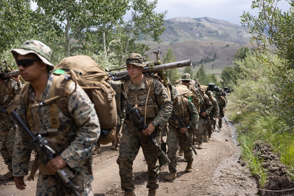 1st Bn., 5th Marines begin MTX 4-25 with conditioning hike   