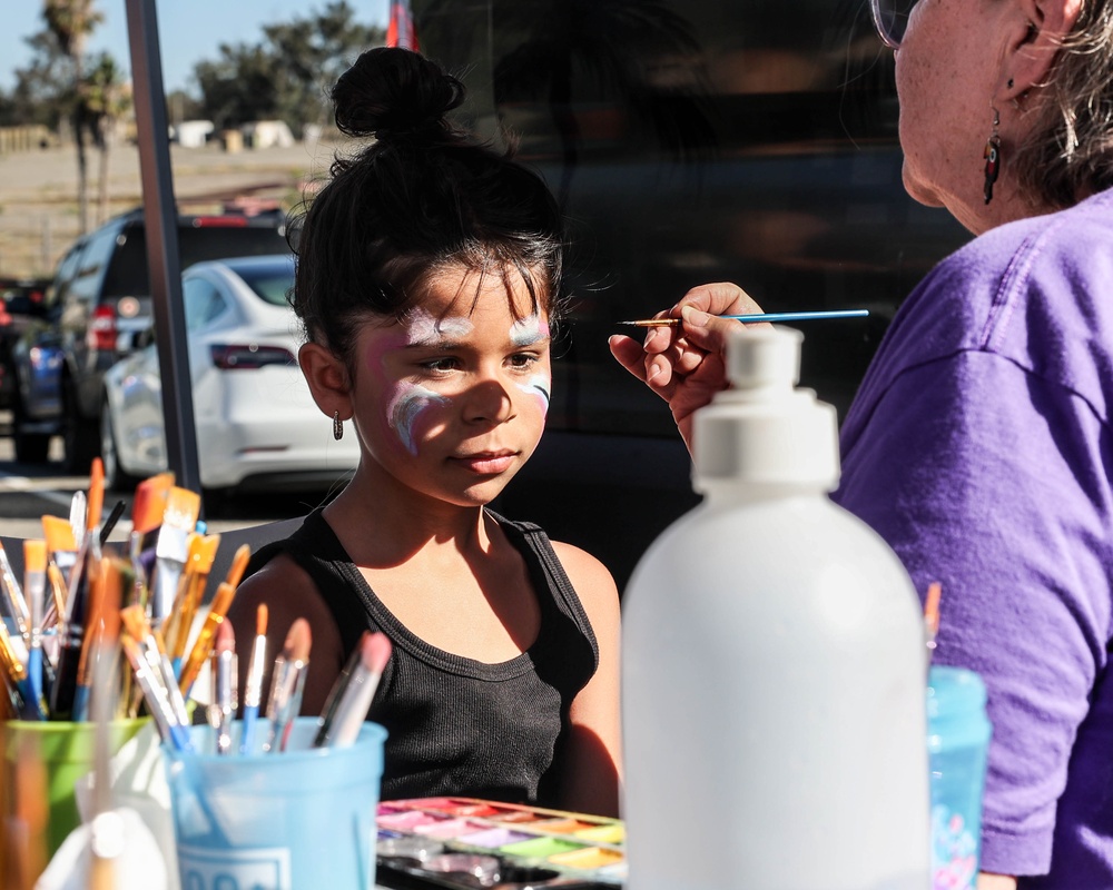 11th MEU and 1st MLG Back-to-School Event