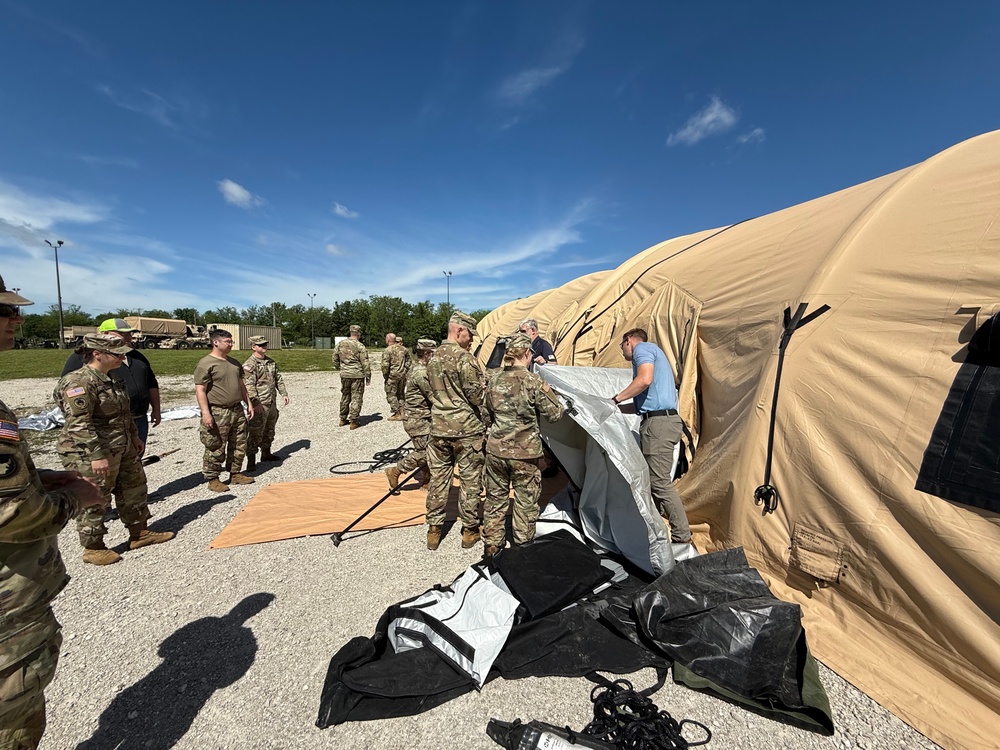 Army Reserve Soldiers Train with New AirBeam Tents