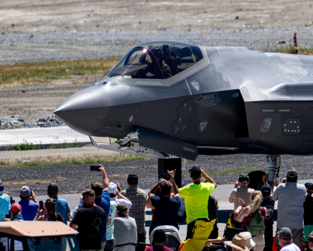 F-35A Demo Team at Wings &amp; Eagles