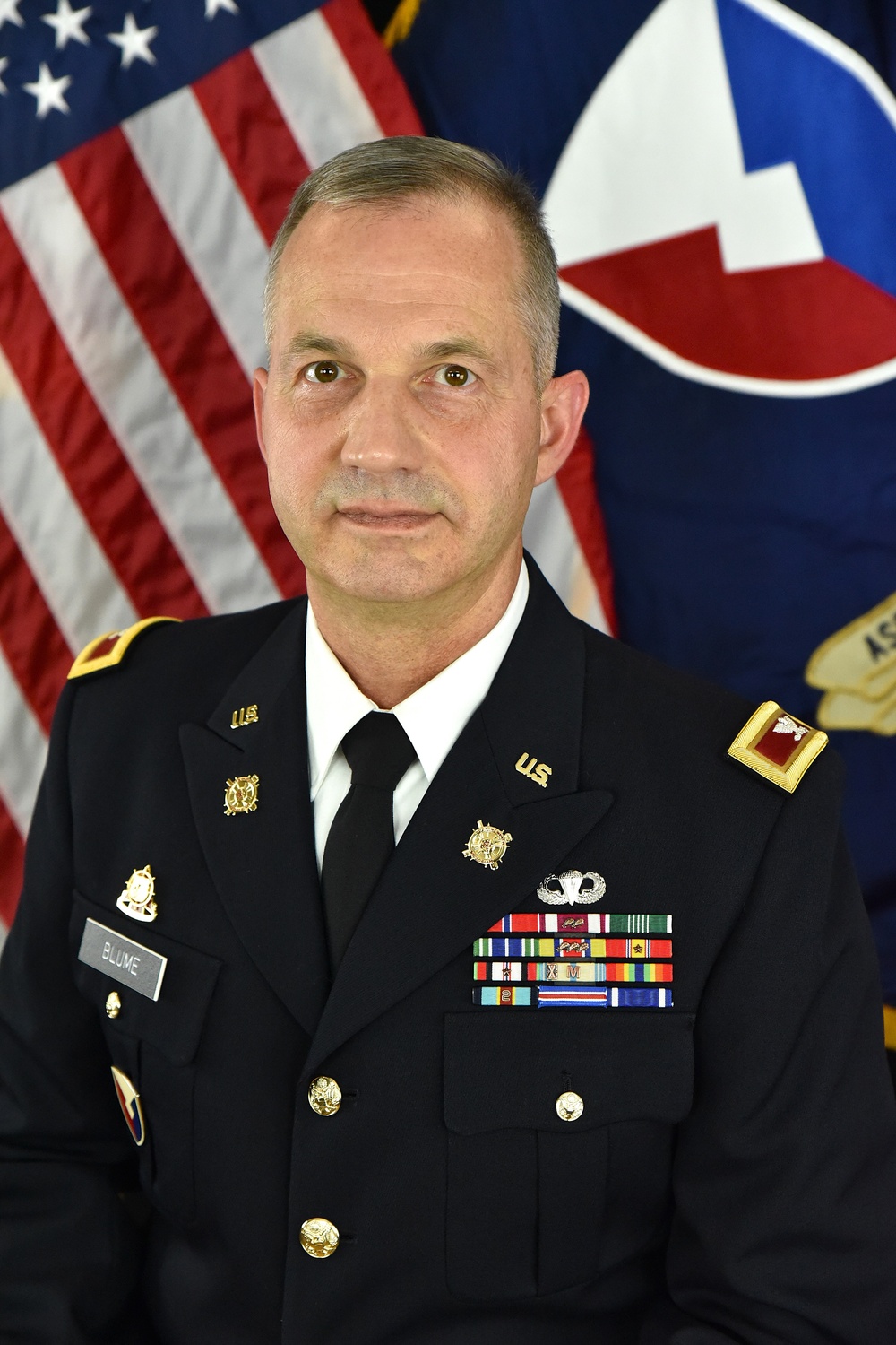 COL William Blume Jr.