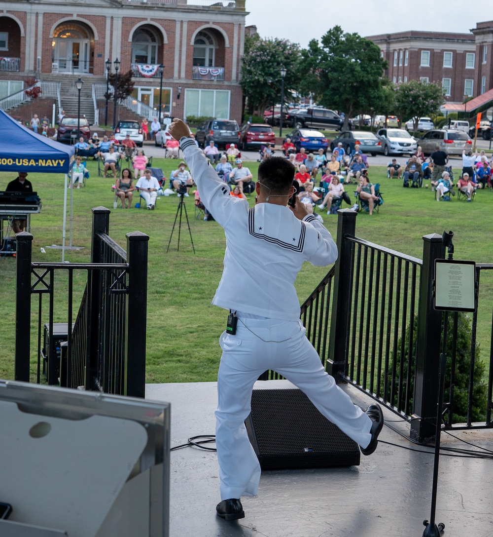 U.S. Fleet Forces Band &quot;Four Star Edition&quot; performs at Fort Monroe