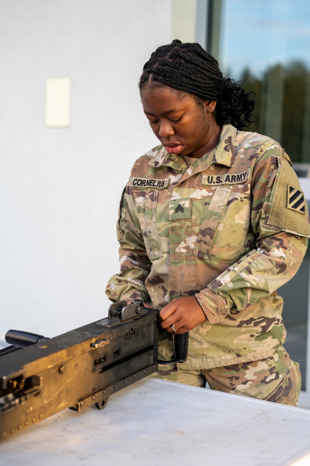 1st Armored Division sustainment Soldiers coordinate logistics for convoy protection