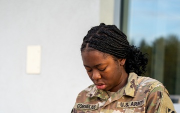 1st Armored Division sustainment Soldiers coordinate logistics for convoy protection